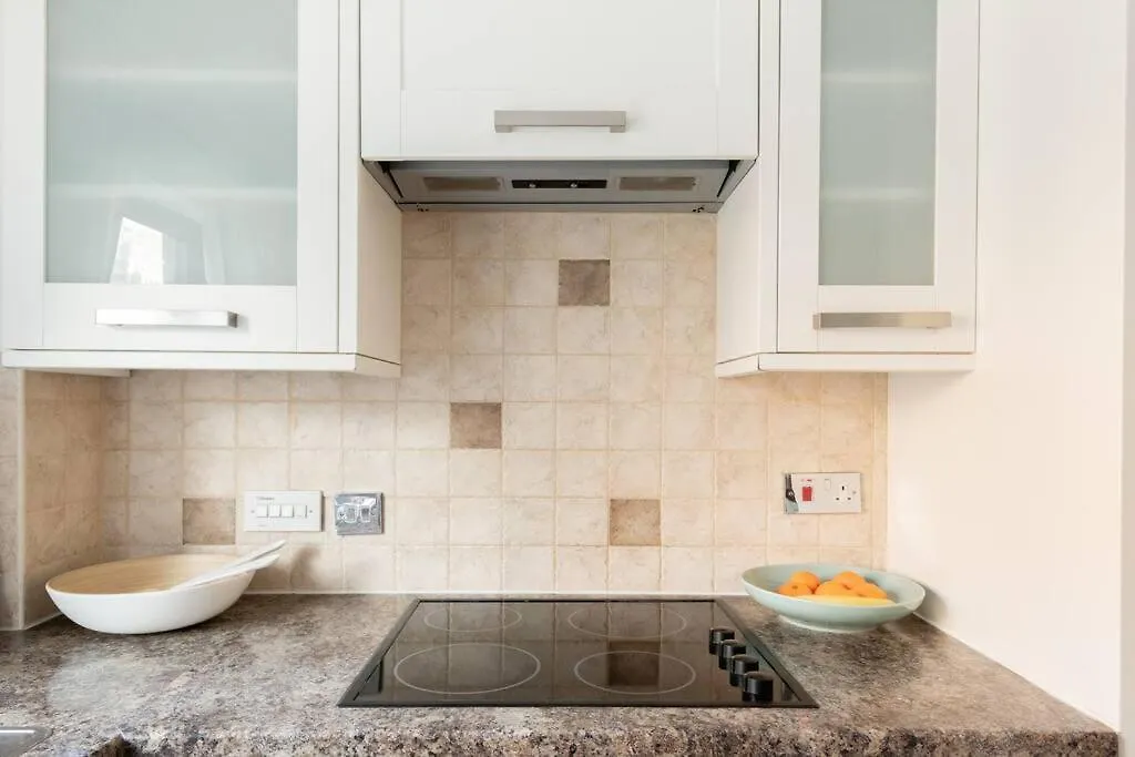 Wapping - Tobacco Docks - Modern Flat Apartment London United Kingdom