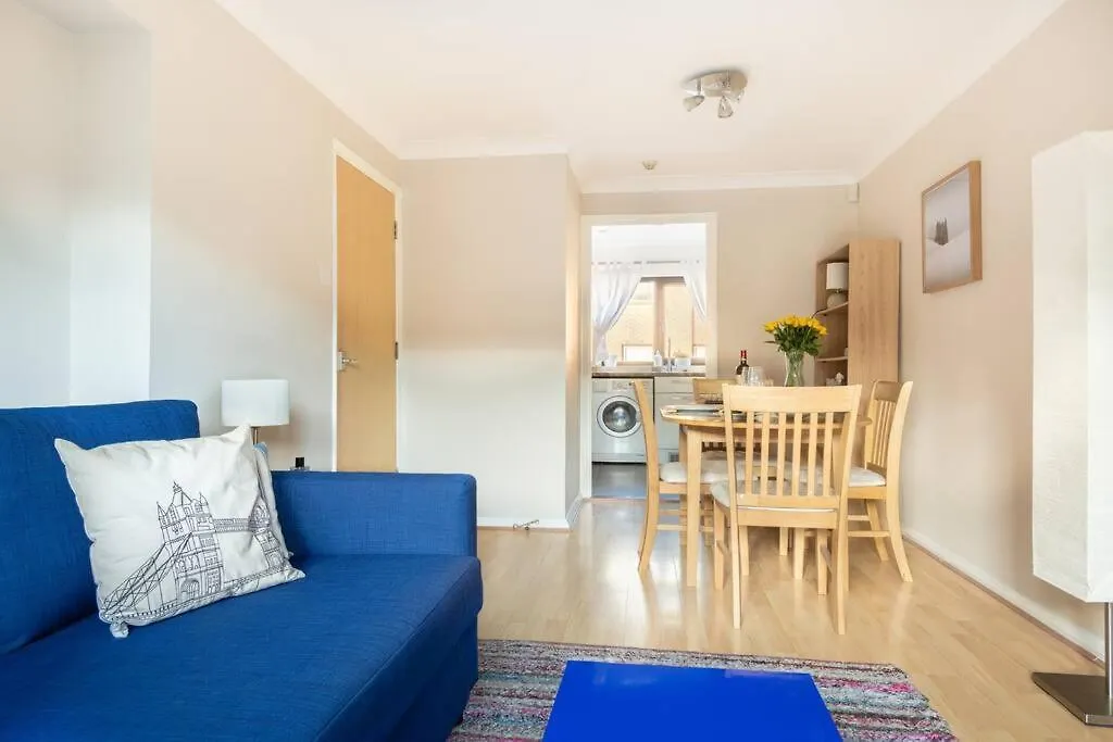Wapping - Tobacco Docks - Modern Flat Appartement Londen
